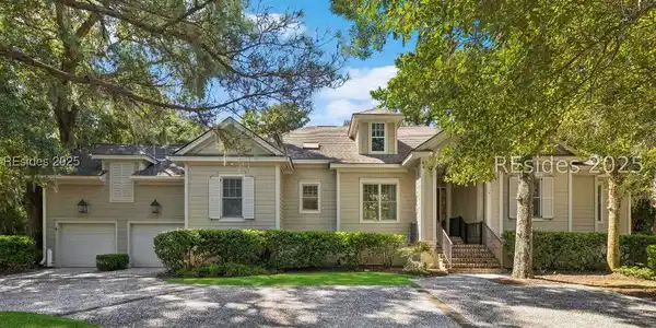 7 Willow Oak Road W