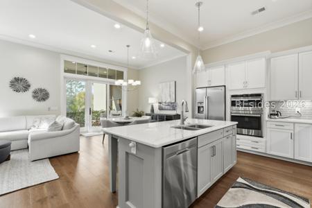 1 Grandview Court