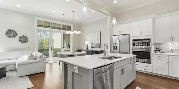 1 Grandview Court