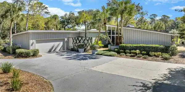 30 Ridgewood Lane