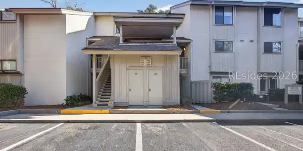 36 Deallyon Avenue