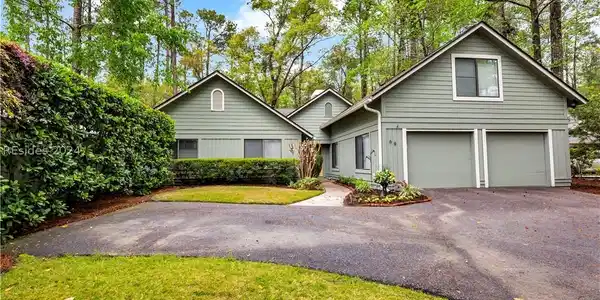 69 Honey Locust Circle