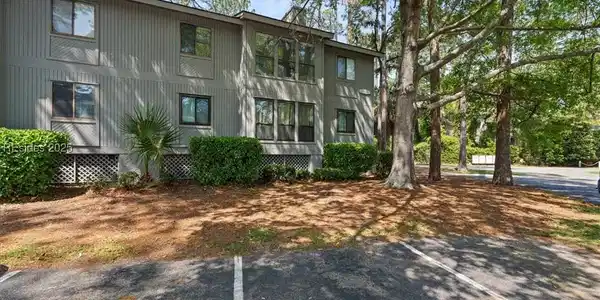 120 Forest Cove