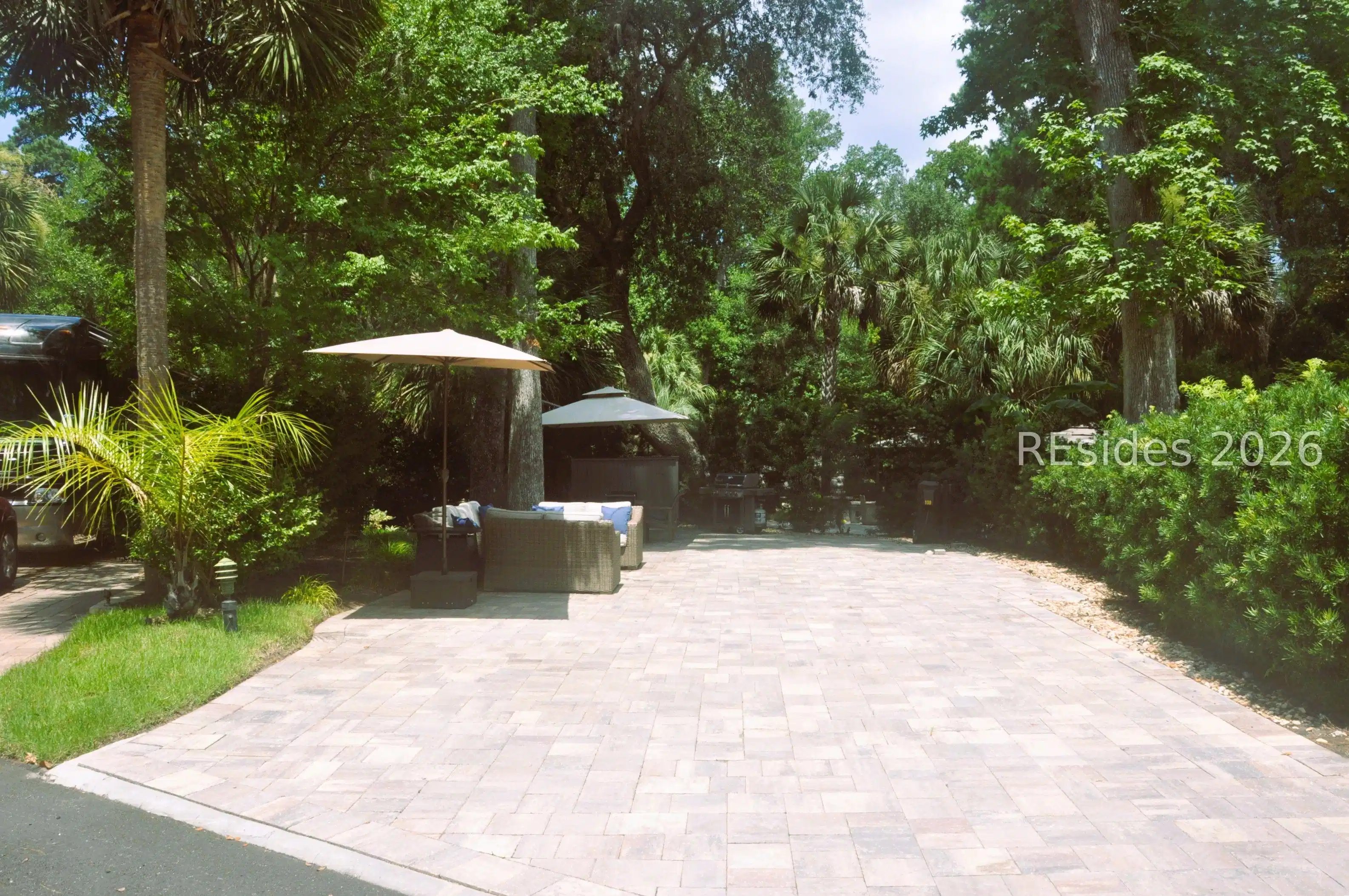 Image 1 Image 1