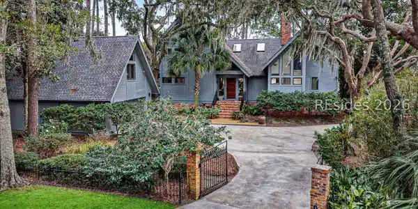 13 Nautilas Road
