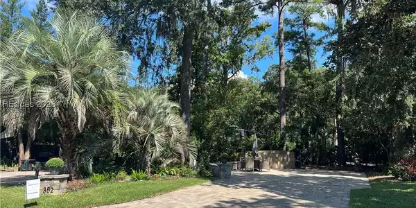 133 Arrow Rd #382