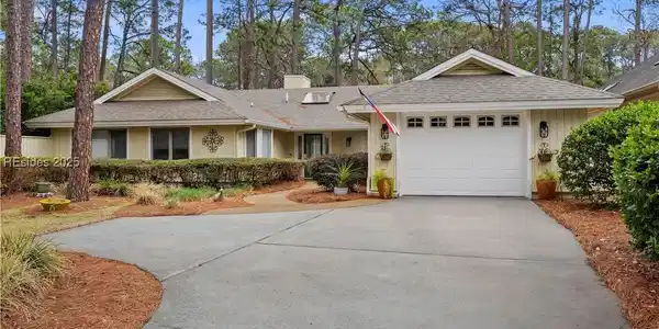 21 Yellow Rail Lane