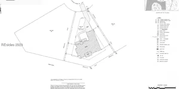 7 Clove Hitch Court