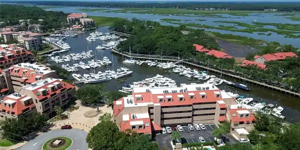 17 Harbourside Lane