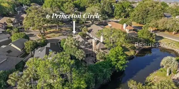 6 Princeton Circle