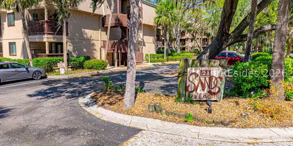 21 Lagoon Road