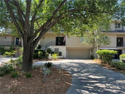 13 Pine Island Court