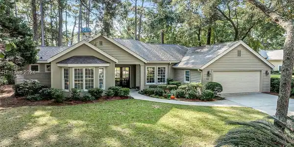 42 Richfield Way