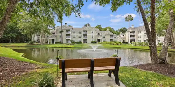 100 Kensington Boulevard