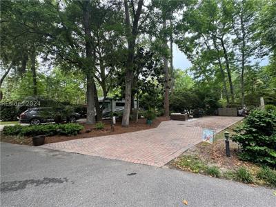133 Arrow Rd #172