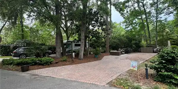 133 Arrow Rd #172