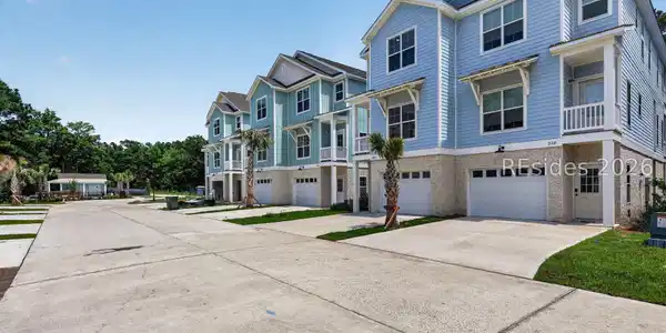 220 Olive Shell Court