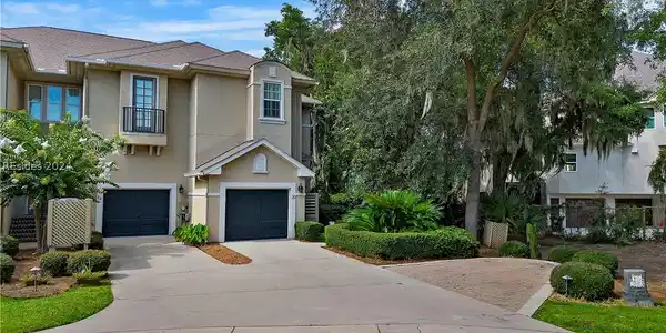 35 Seagrass Landing Court