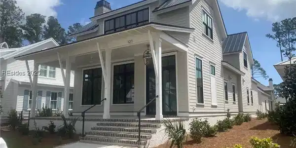 121 Hunting Lodge Road