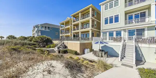 19 Singleton Beach Place
