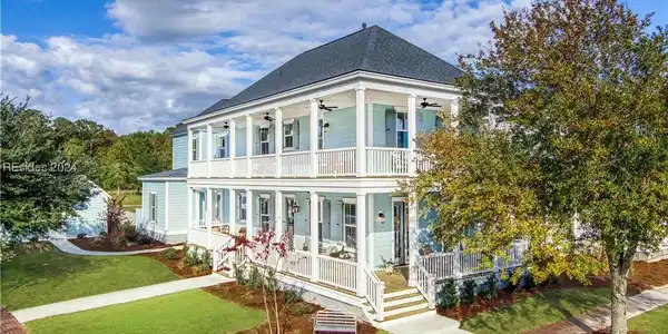 201 Great Heron Court