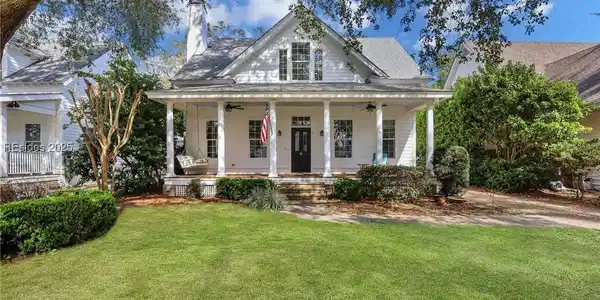 8 Mossy Oaks Lane