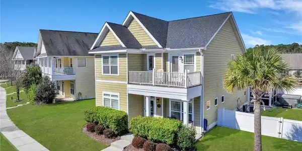72 Heritage Parkway