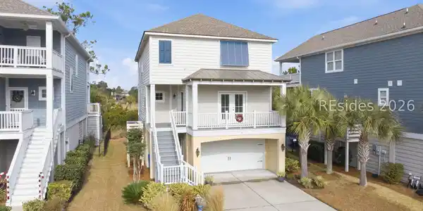 4 Carlen Cove