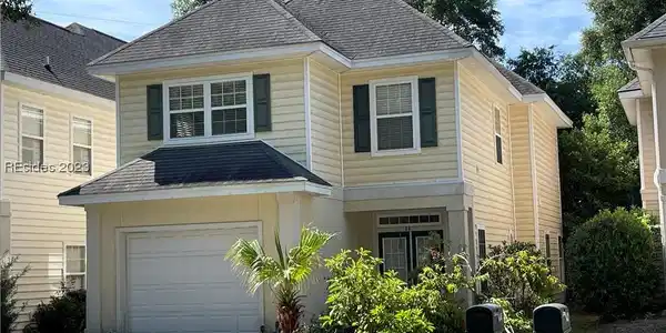 44 Gold Oak Drive