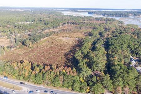 2 Cherry Point Road