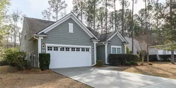 108 Bainbridge Way