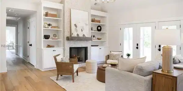 13 Sawtooth Court