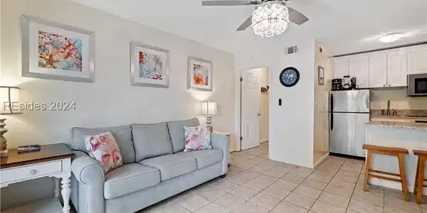 4 N Forest Beach Drive