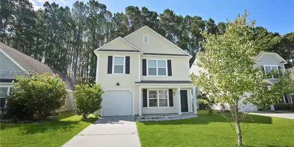 62 Running Oak Drive
