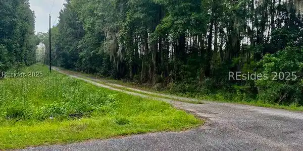 200 Charleston Highway