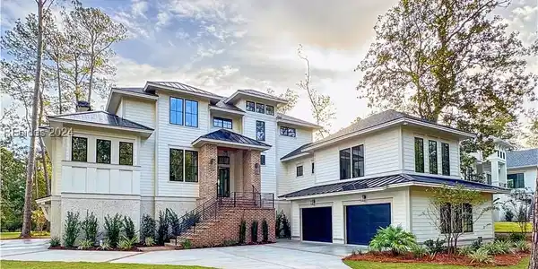 19 Oxford Dr