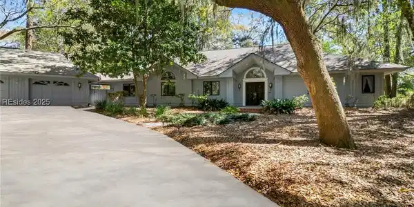 21 Sovereign Drive