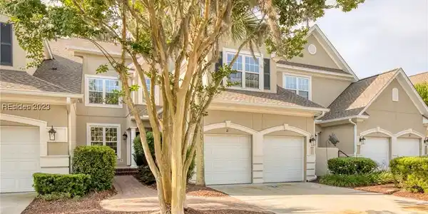 21 Sedgewick Avenue