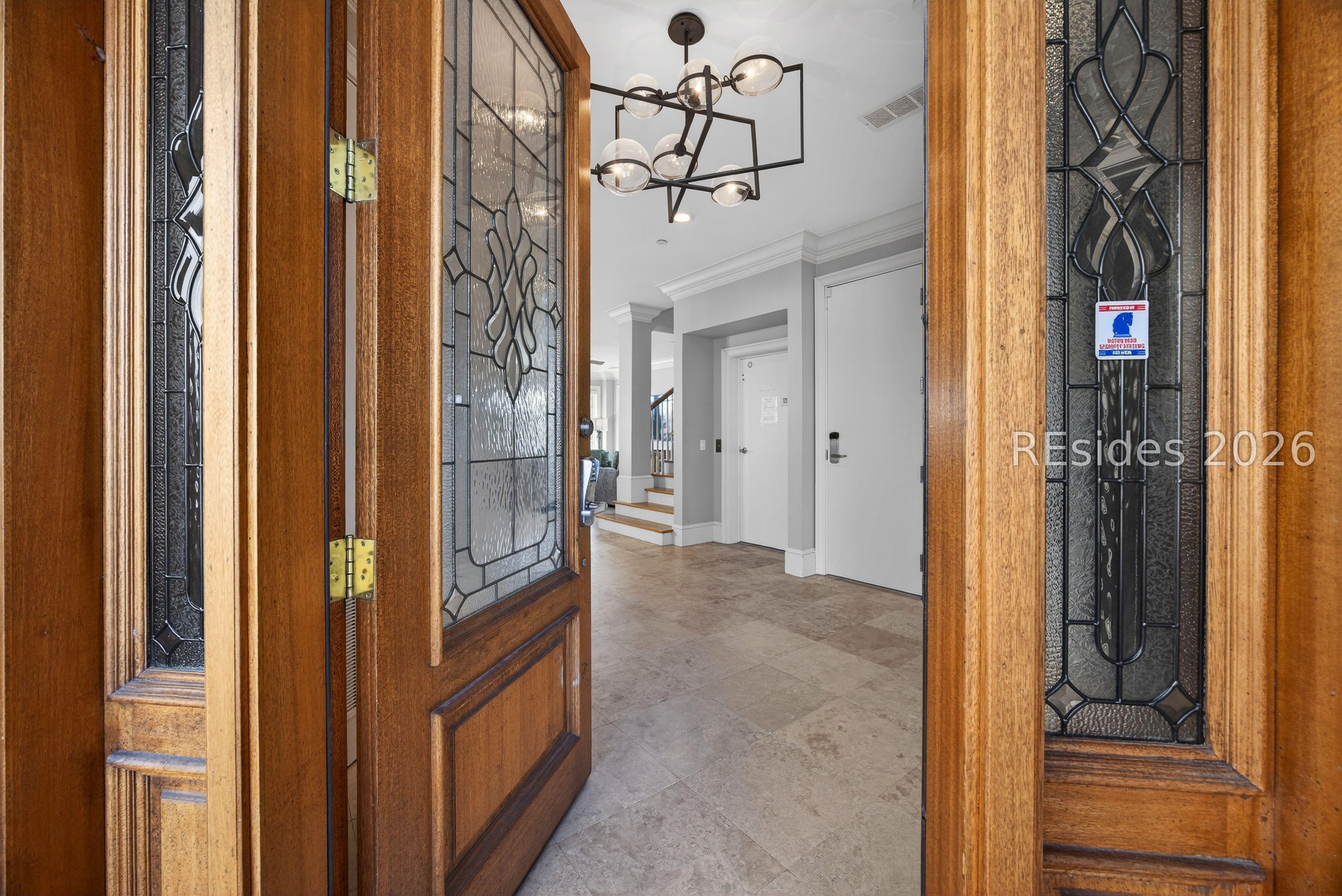 Image 4: Welcome in