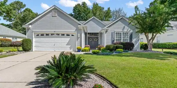42 Stratford Drive