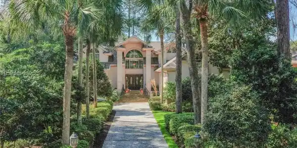 3 Airy Hall Court