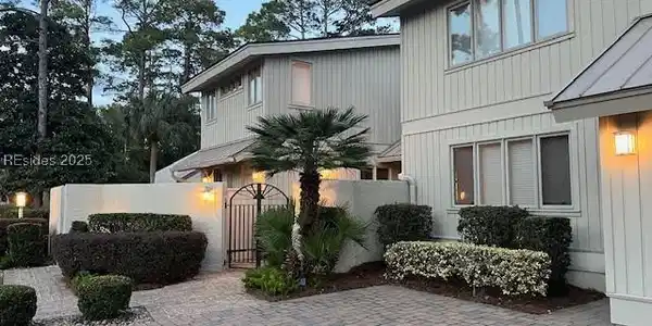 27 Windjammer Court