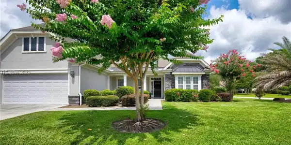 7 Whitepoint Gardens Way