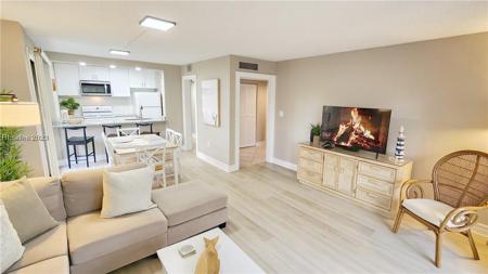 34 S Forest Beach Drive