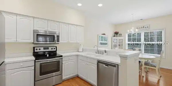 Image 4 Image 4