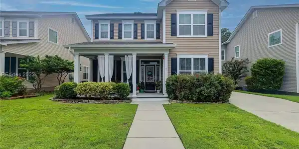 61 Honey Locust Avenue