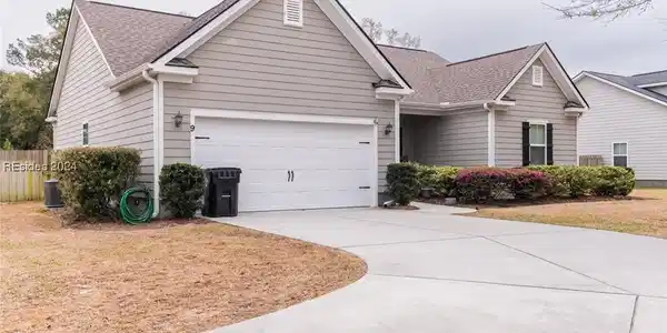 9 Pritchard Farms Road