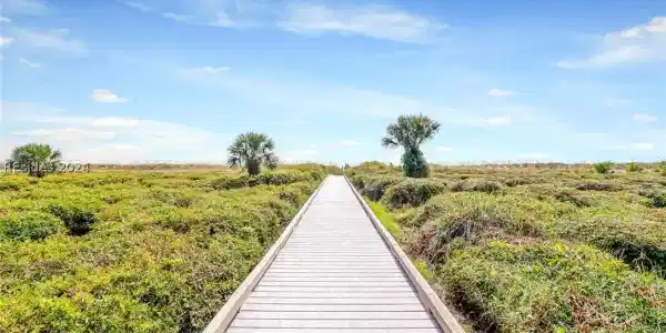 23 S Forest Beach