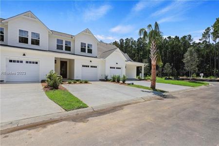 7 Marlowe Way
