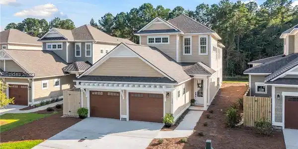 141 Hampton Lake Crossing